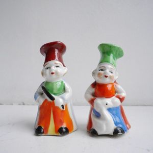 Vintage Ceramic Salt and Pepper Shaker Set - Two Japanese Chefs - Japan